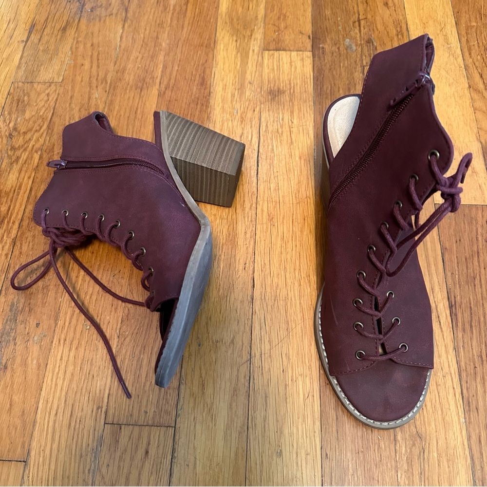 Mossimo: Magenta Lace Up Peep-Tie Booties - Picture 3 of 5